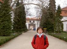Yun-Hee dans l'all�e