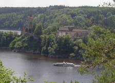 Zvikov depuis l'autre rive